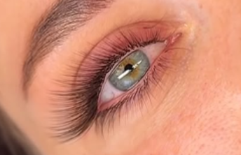 Master the Arabian Lash Effect: The Triple-Stacked Volume Trend Taking Over 2026